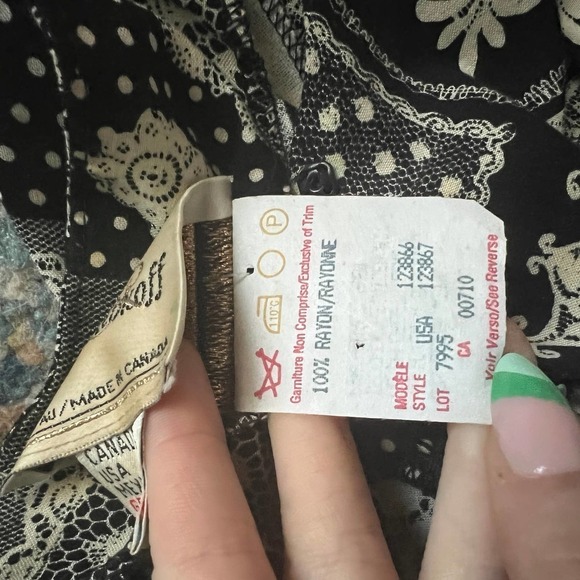 Vintage Designer Joseph Ribkoff Black Printed Chain Strap Romper - Picture 7 of 7